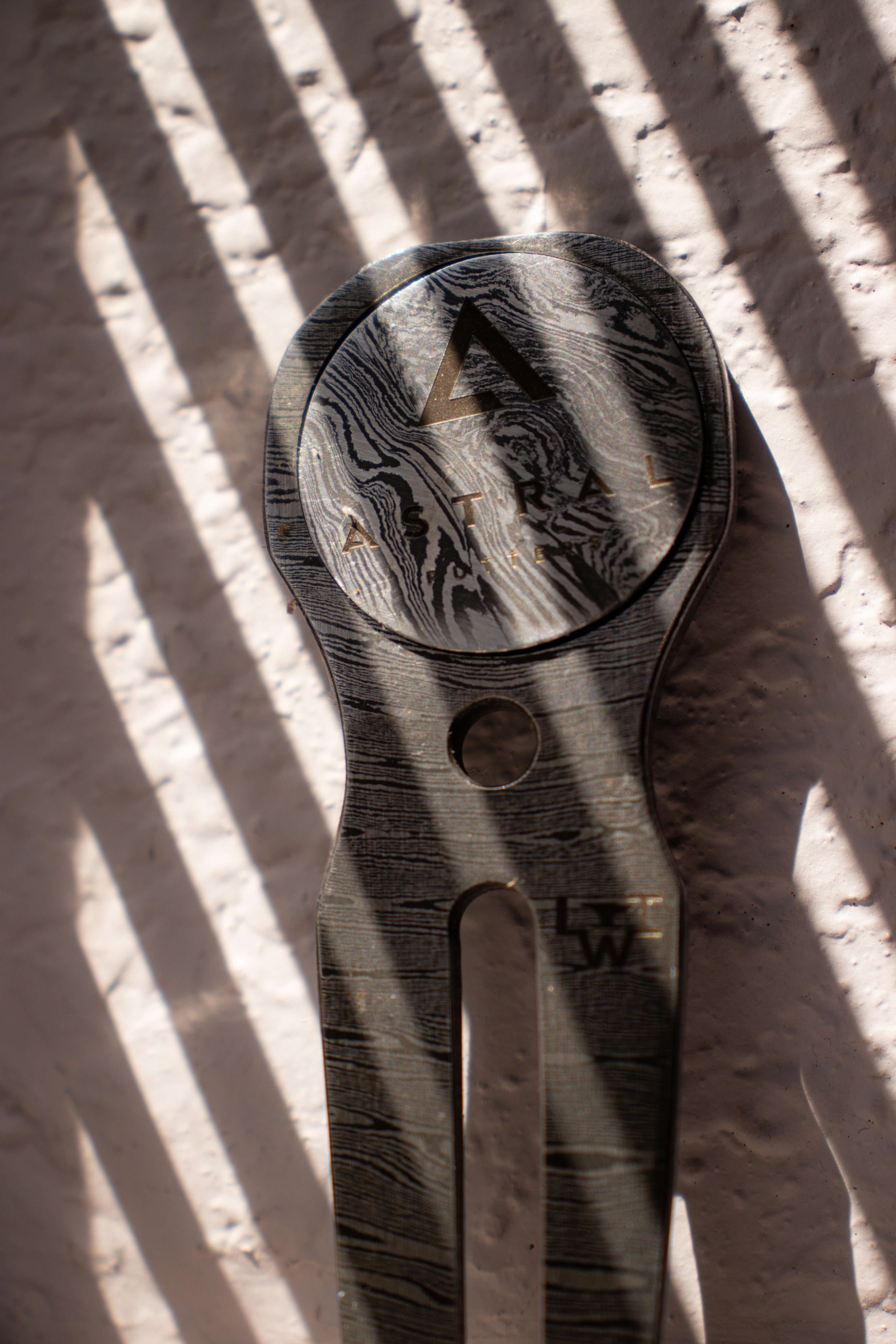 Damascus Steel Divot Tool